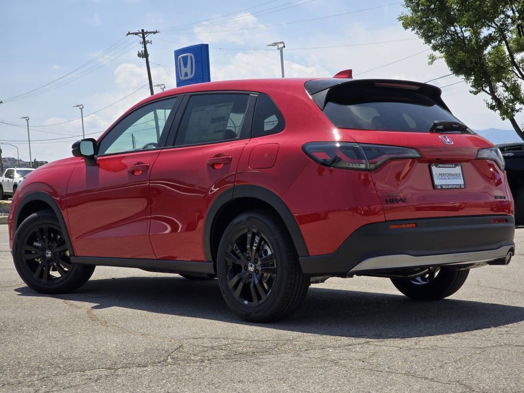 2026 Honda HR-V Sport photo 3