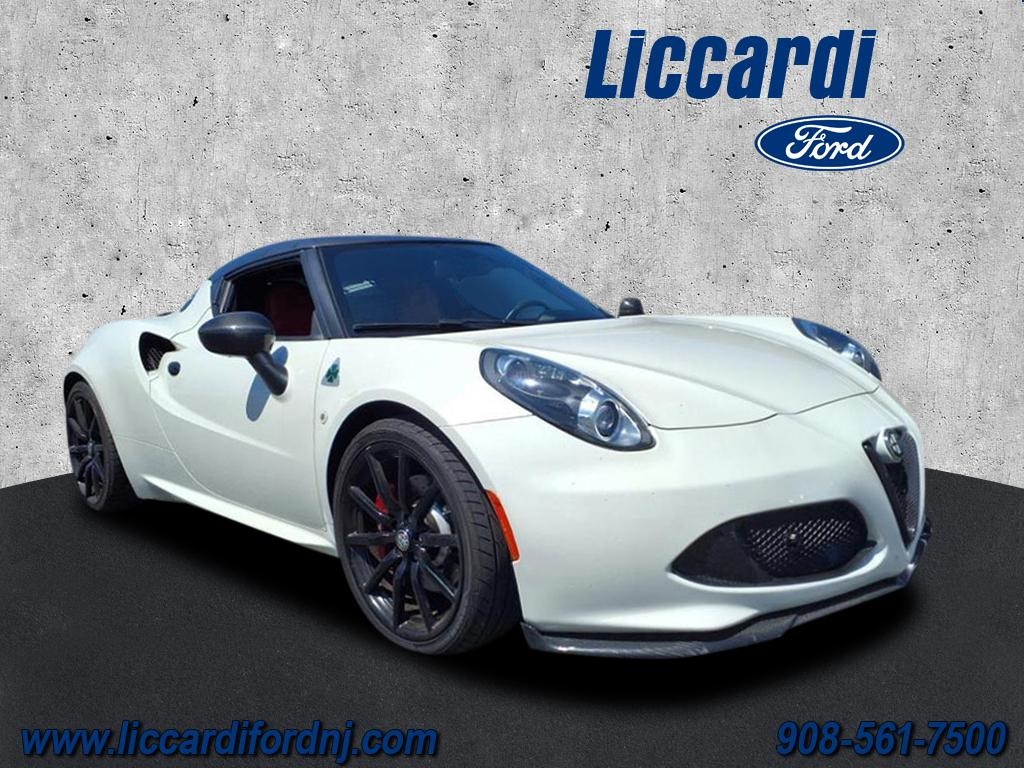 2015 Alfa Romeo 4C Base