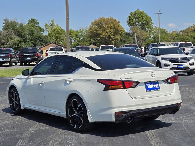 2024 Nissan Altima 2.5 SR photo 6