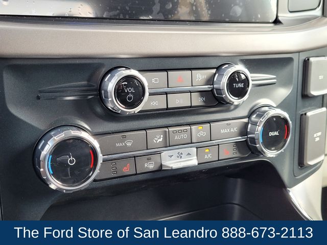 2025 Ford F-150 Lightning XLT photo 21