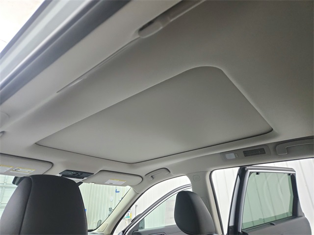 2025 Nissan Pathfinder Platinum photo 16