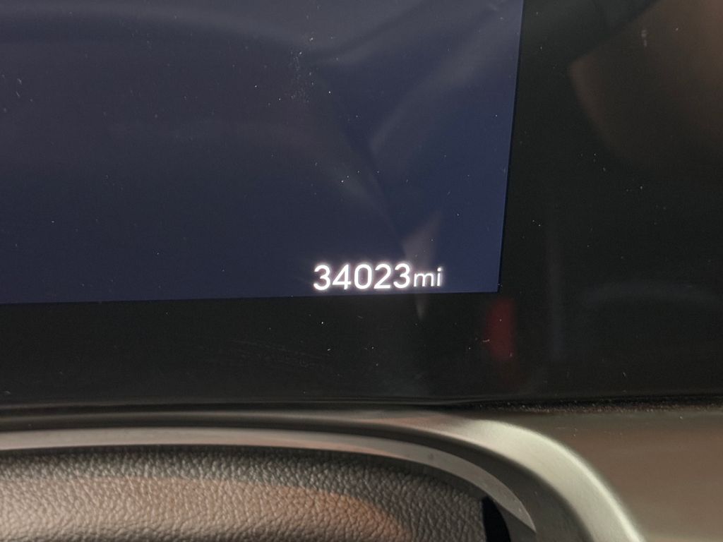 2024 Buick Encore GX Sport Touring photo 16