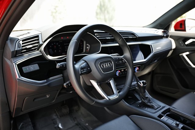 2024 Audi Q3 Premium Plus S line photo 19