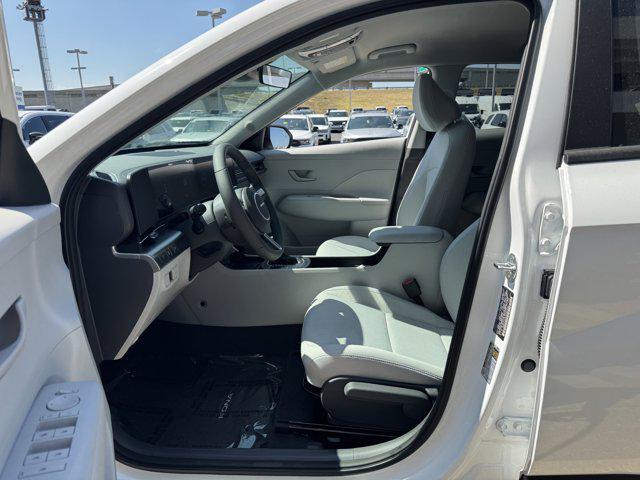 2026 Hyundai Kona SEL photo 27