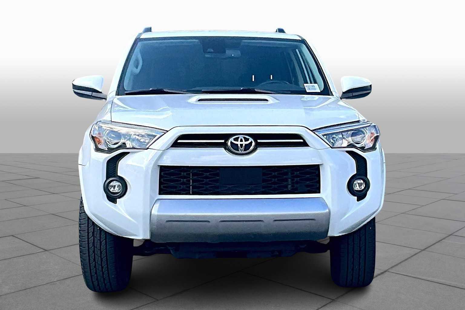 2024 Toyota 4Runner TRD 4WD photo 3