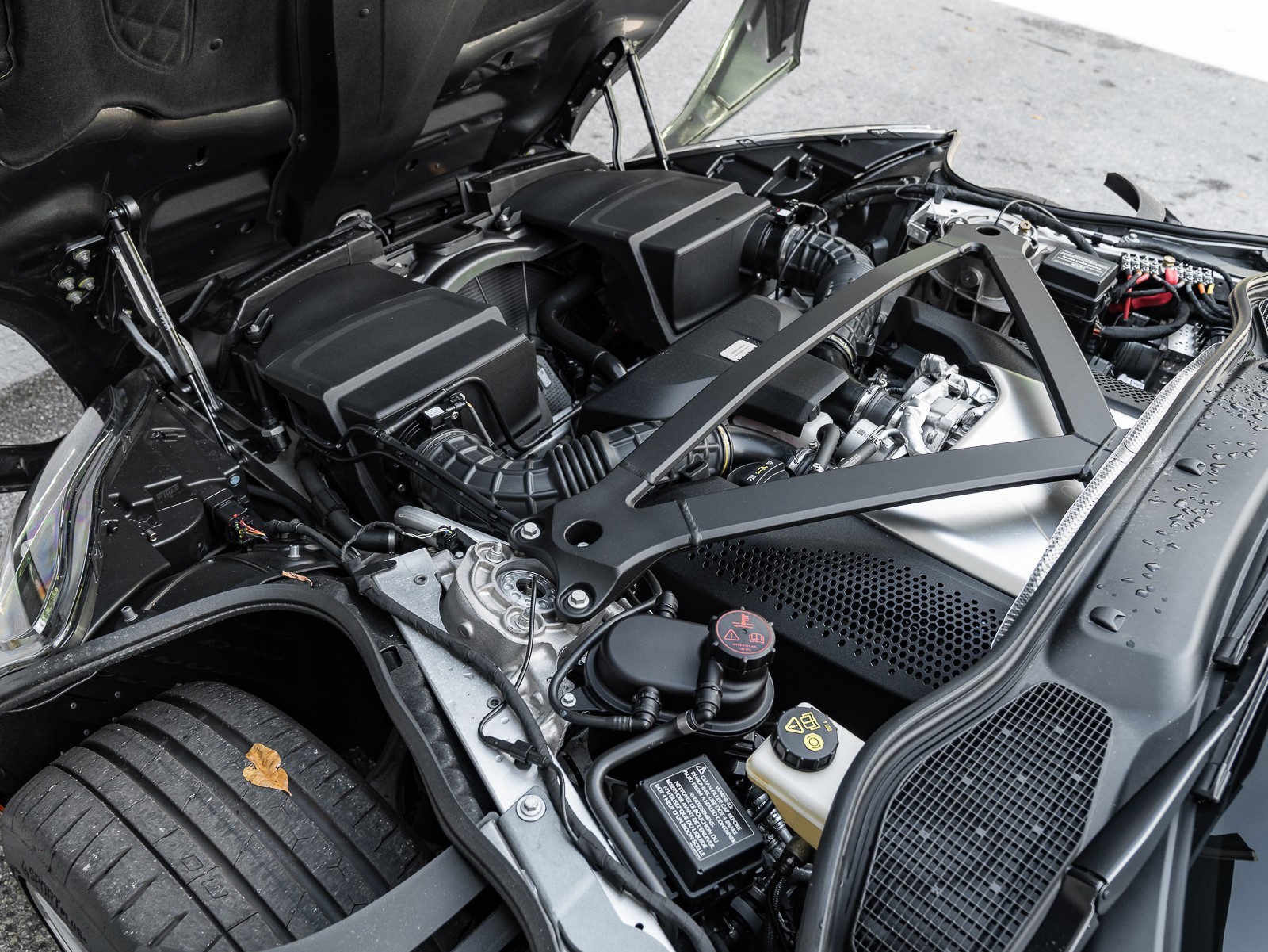 2019 Aston Martin DB11 AM5 photo 44