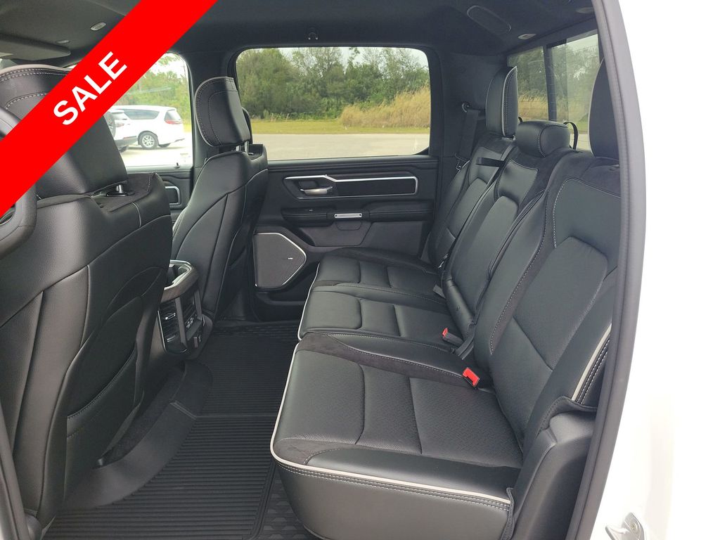 2025 Ram 1500 Laramie photo 11