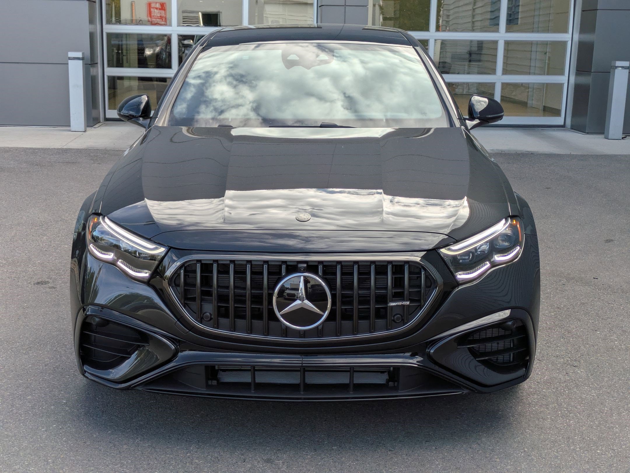 2026 Mercedes Benz E AMG 4MATIC photo 9