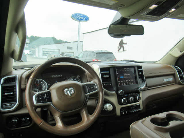 2019 Ram 1500 Laramie photo 5