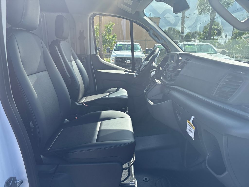2025 Ford Transit photo 15