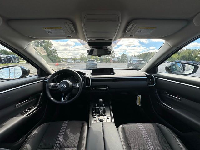 2025 Mazda CX-50 2.5 S Preferred photo 2