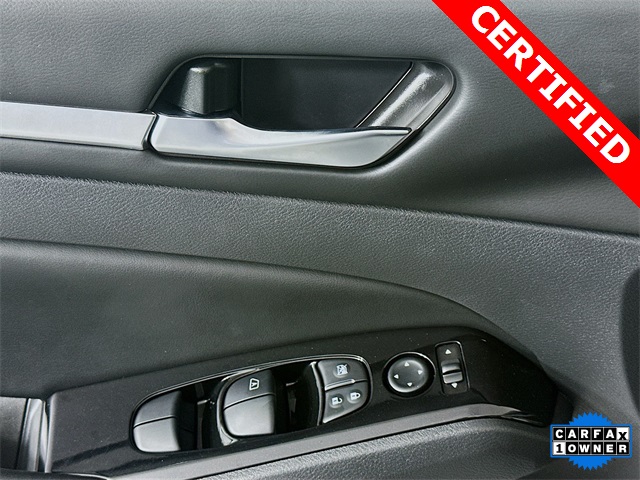 2024 Nissan Altima 2.5 SL photo 17