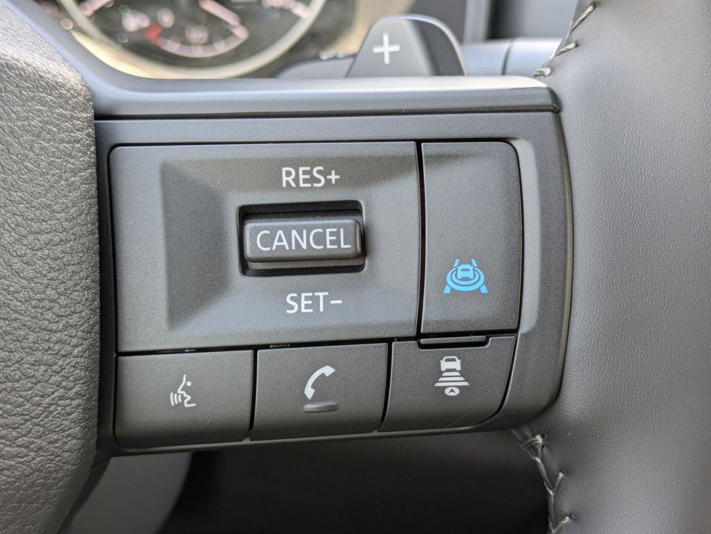 2026 Nissan Rogue SV photo 16