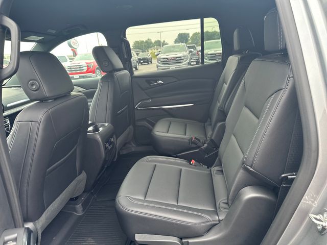 2026 Chevrolet Traverse photo 24
