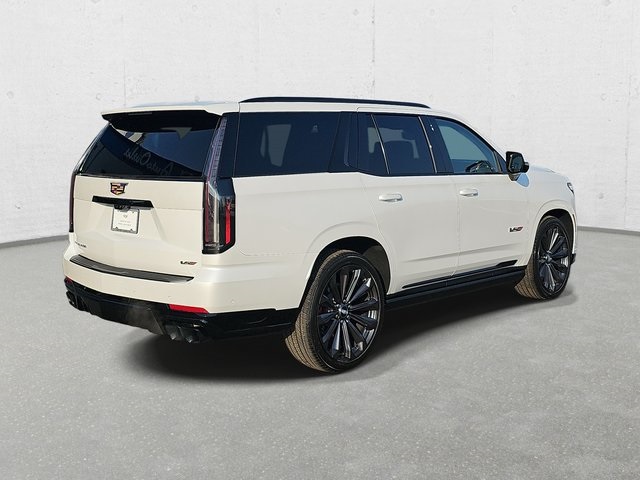 2025 Cadillac Escalade V-Series photo 4