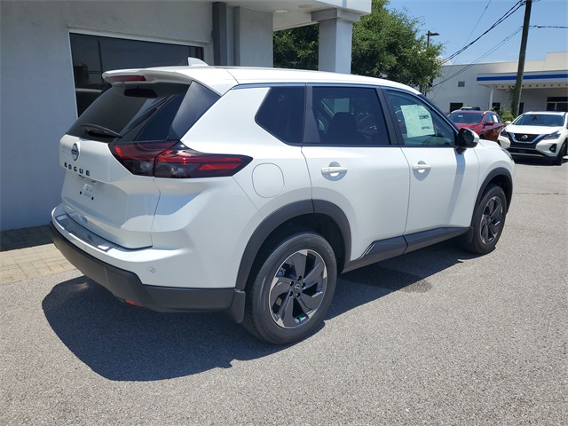 2025 Nissan Rogue SV photo 3