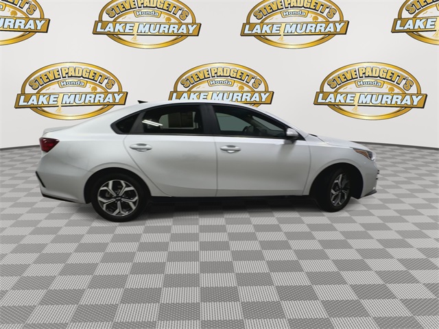 2020 Kia Forte LXS photo 4