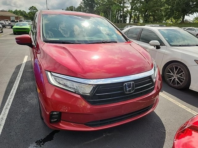 2024 Honda Odyssey Elite photo 3