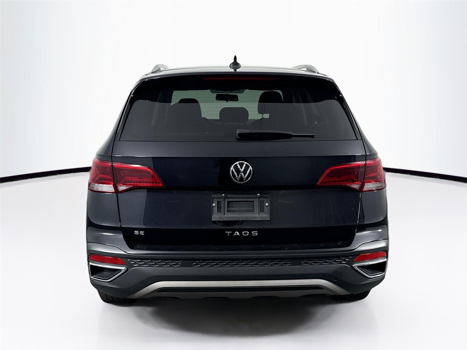2022 Volkswagen Taos SE photo 7
