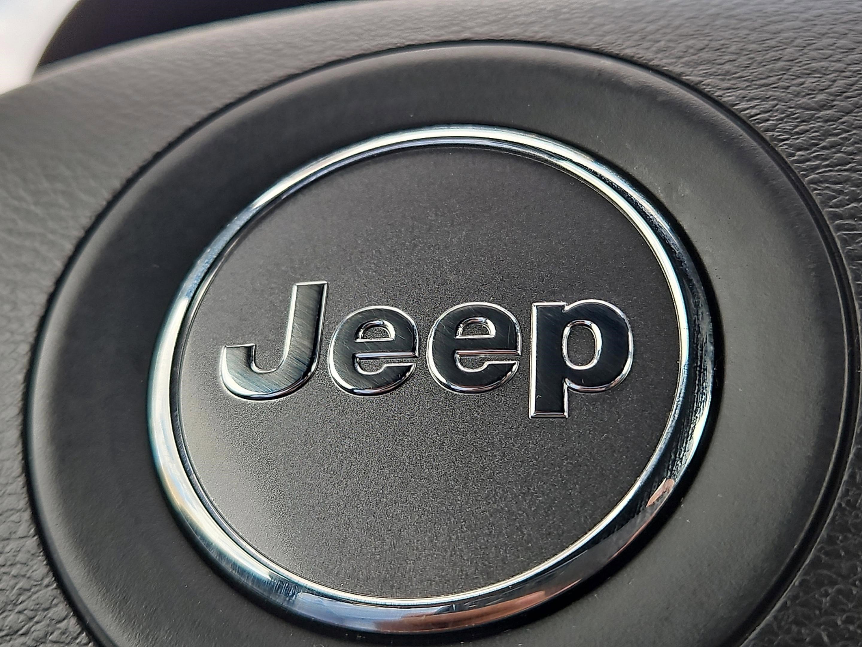 2021 Jeep Grand Cherokee Freedom photo 38