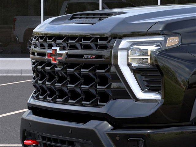 2026 Chevrolet Silverado 2500HD ZR2 photo 13