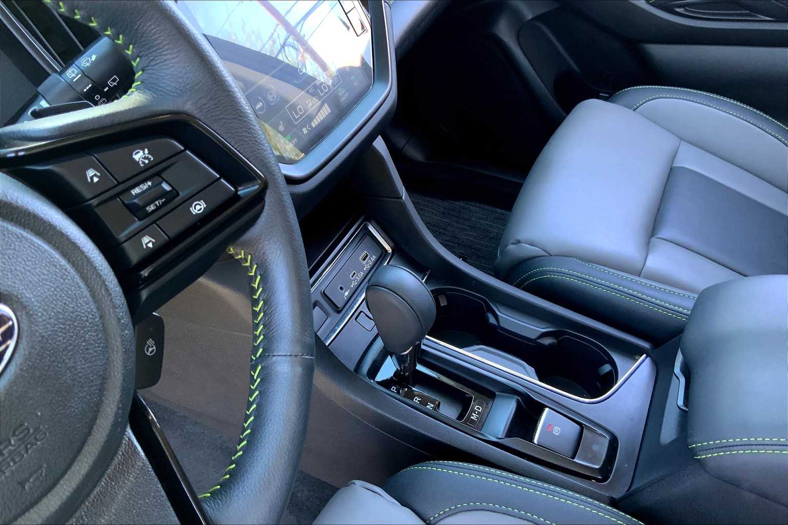 2025 Subaru Ascent Onyx Edition photo 15