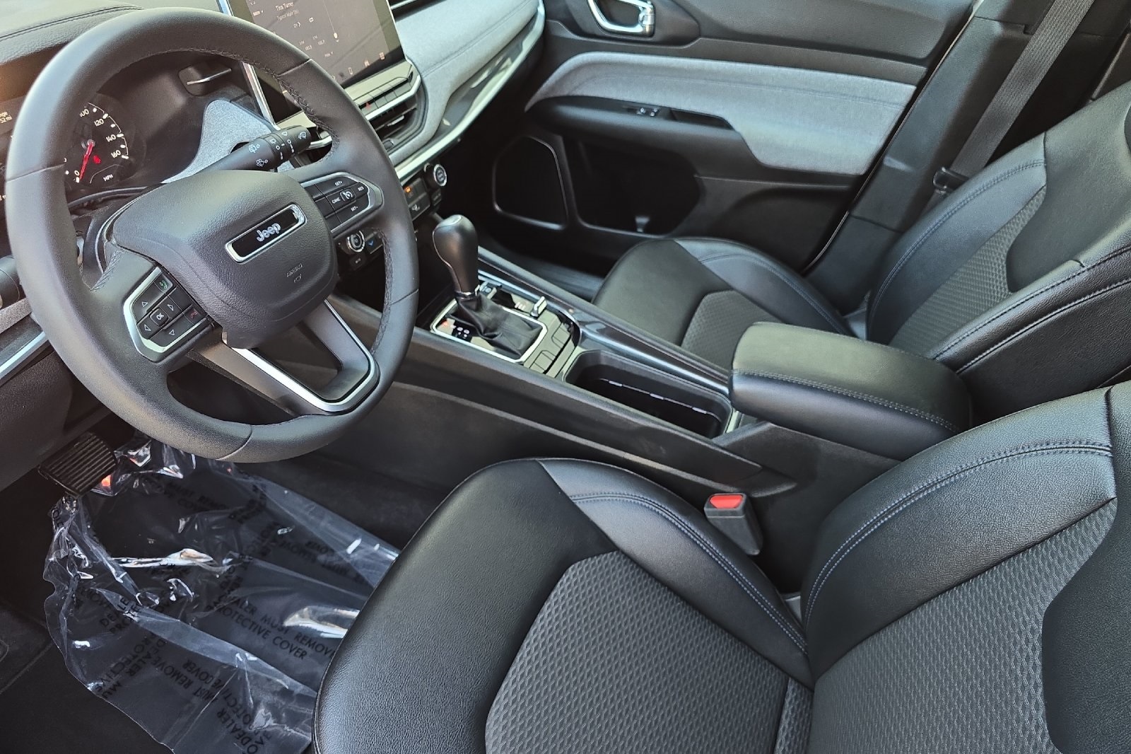 2024 Jeep Compass North Edition Latitude photo 8