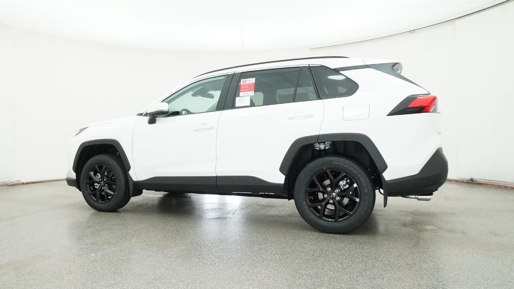 2025 Toyota RAV4 XLE photo 9