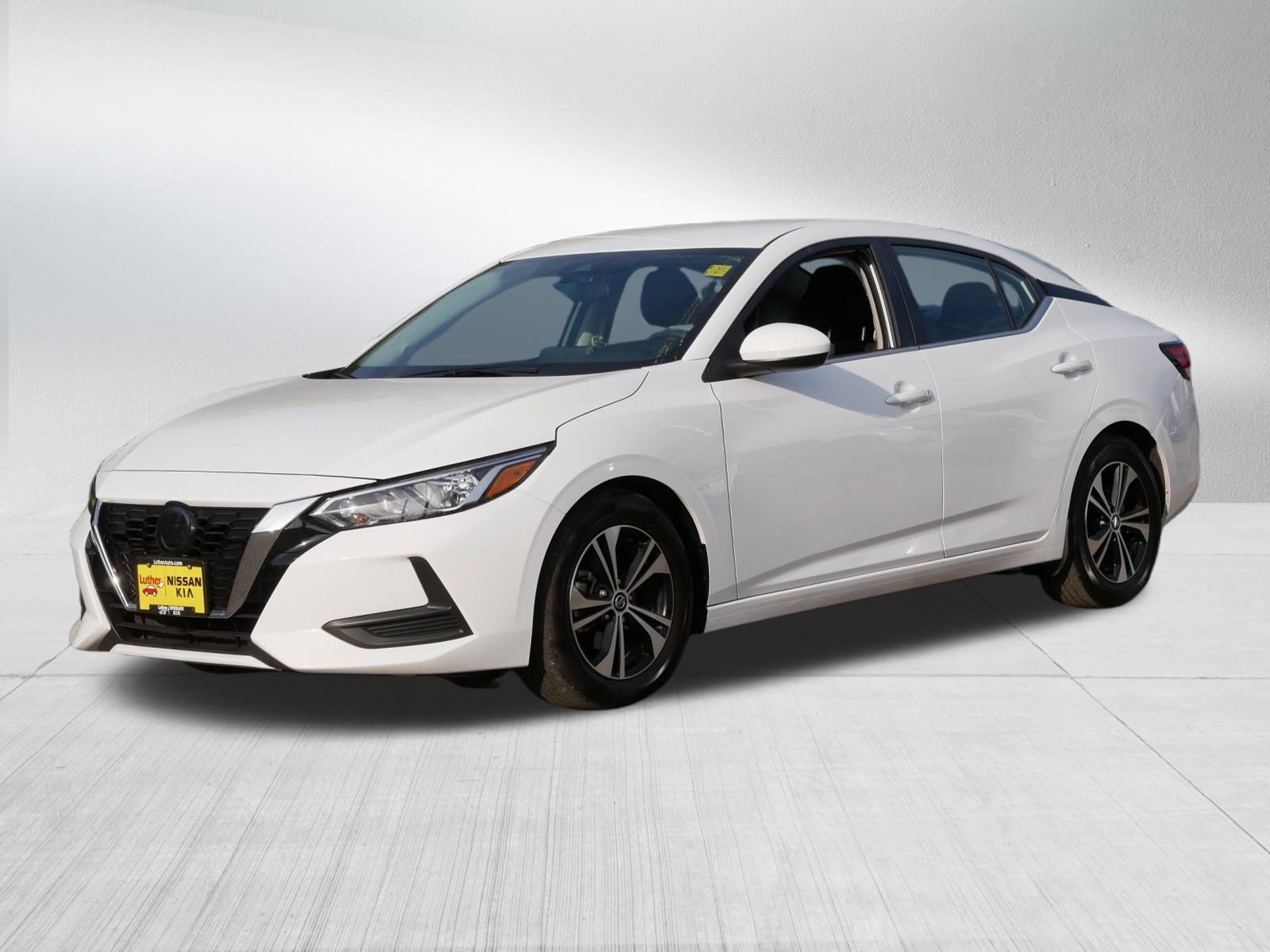2022 Nissan Sentra SV photo 3