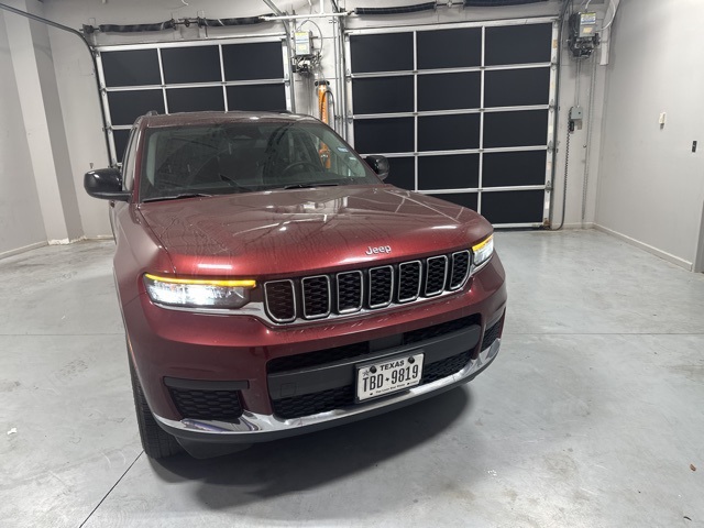 2023 Jeep Grand Cherokee Laredo photo 9
