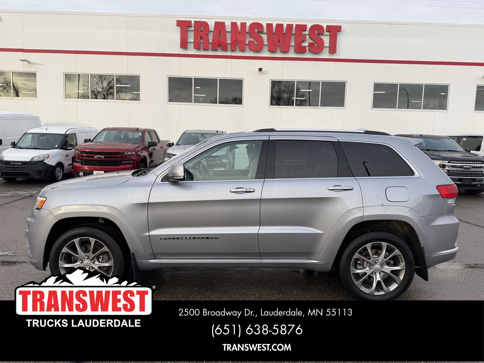 Used 2021 Jeep Grand Cherokee Summit with VIN 1C4RJFJT5MC887793 for sale in Minneapolis, Minnesota