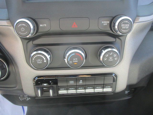 2024 Ram 2500 Tradesman photo 7