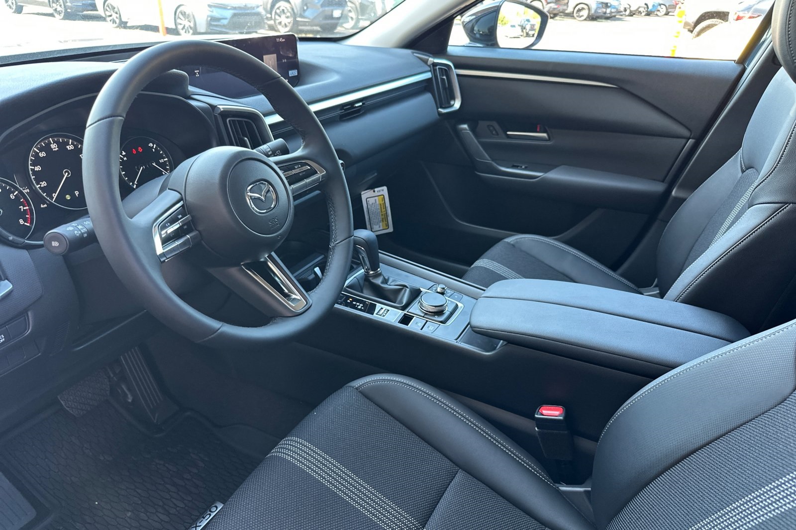 2025 Mazda CX-50 2.5 Select photo 7