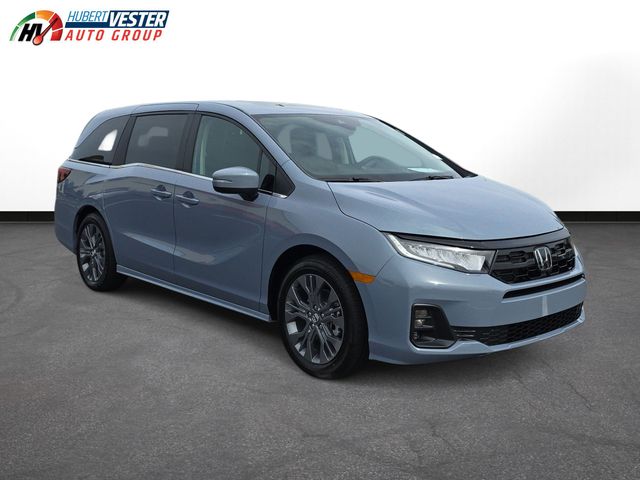 2026 Honda Odyssey Touring photo 4