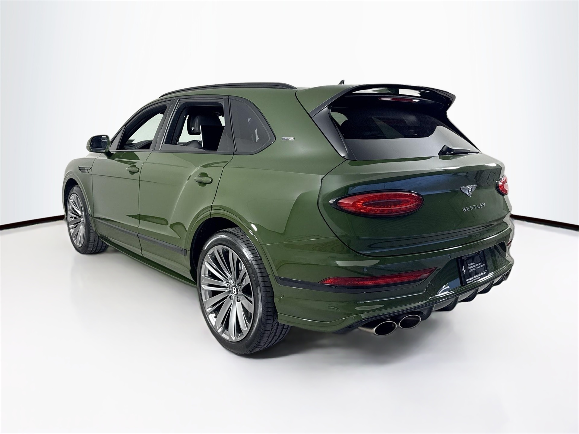 2023 Bentley Bentayga Speed photo 3