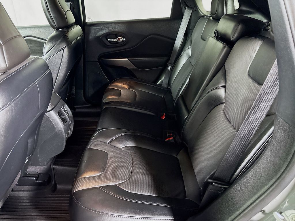 2022 Jeep Cherokee Limited photo 20