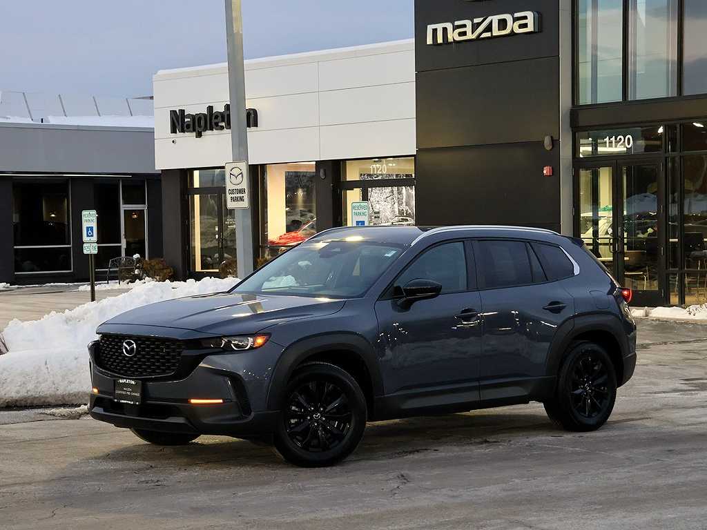 2025 Mazda CX-50 Select's photo