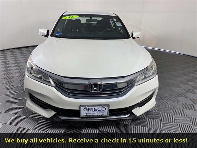 2017 Honda Accord Sport photo 2