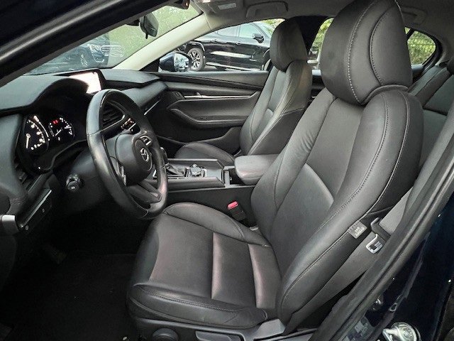 2020 Mazda Mazda3 Select photo 12