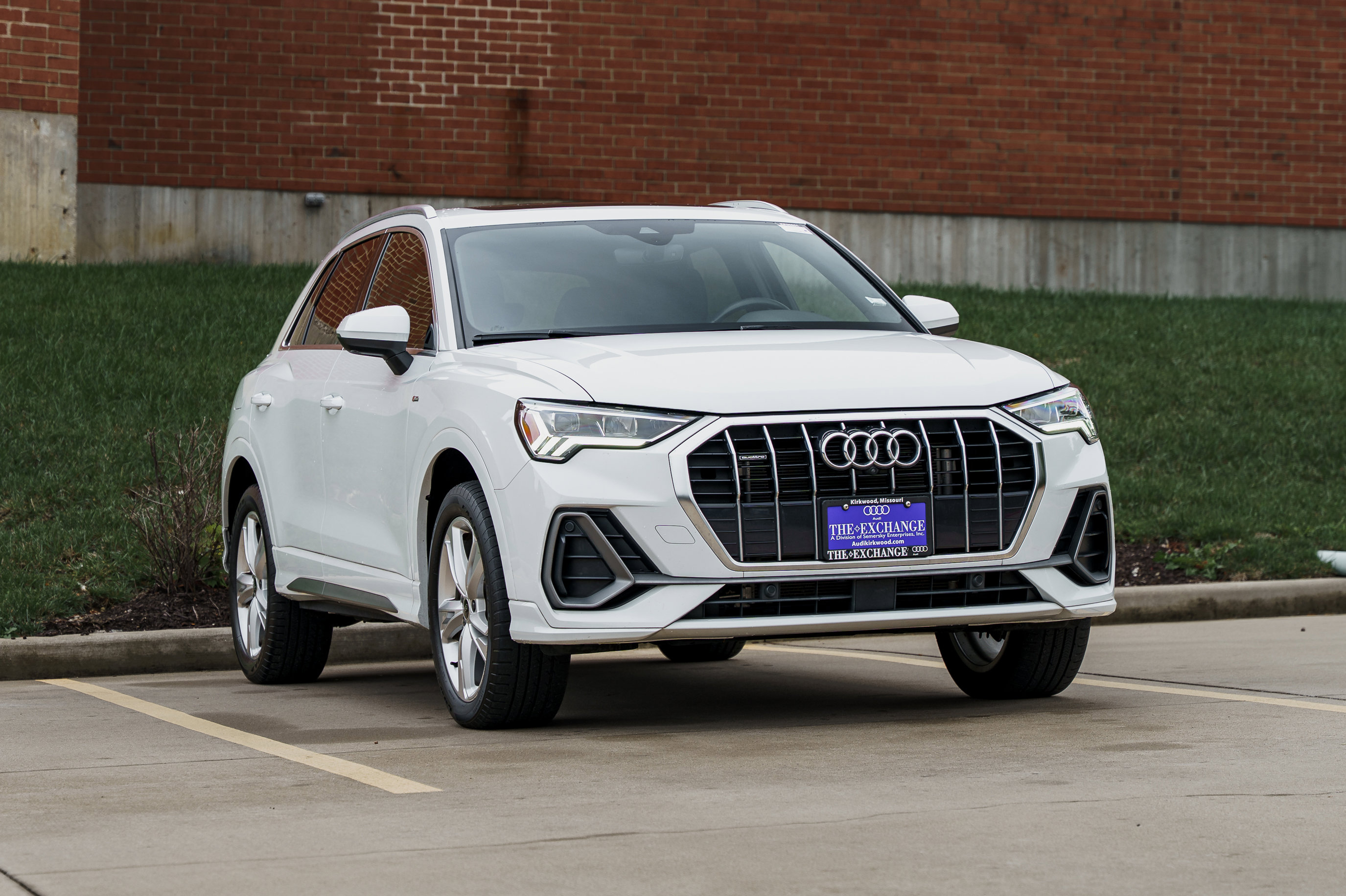 2023 Audi Q3 S Line Premium Plus's photo