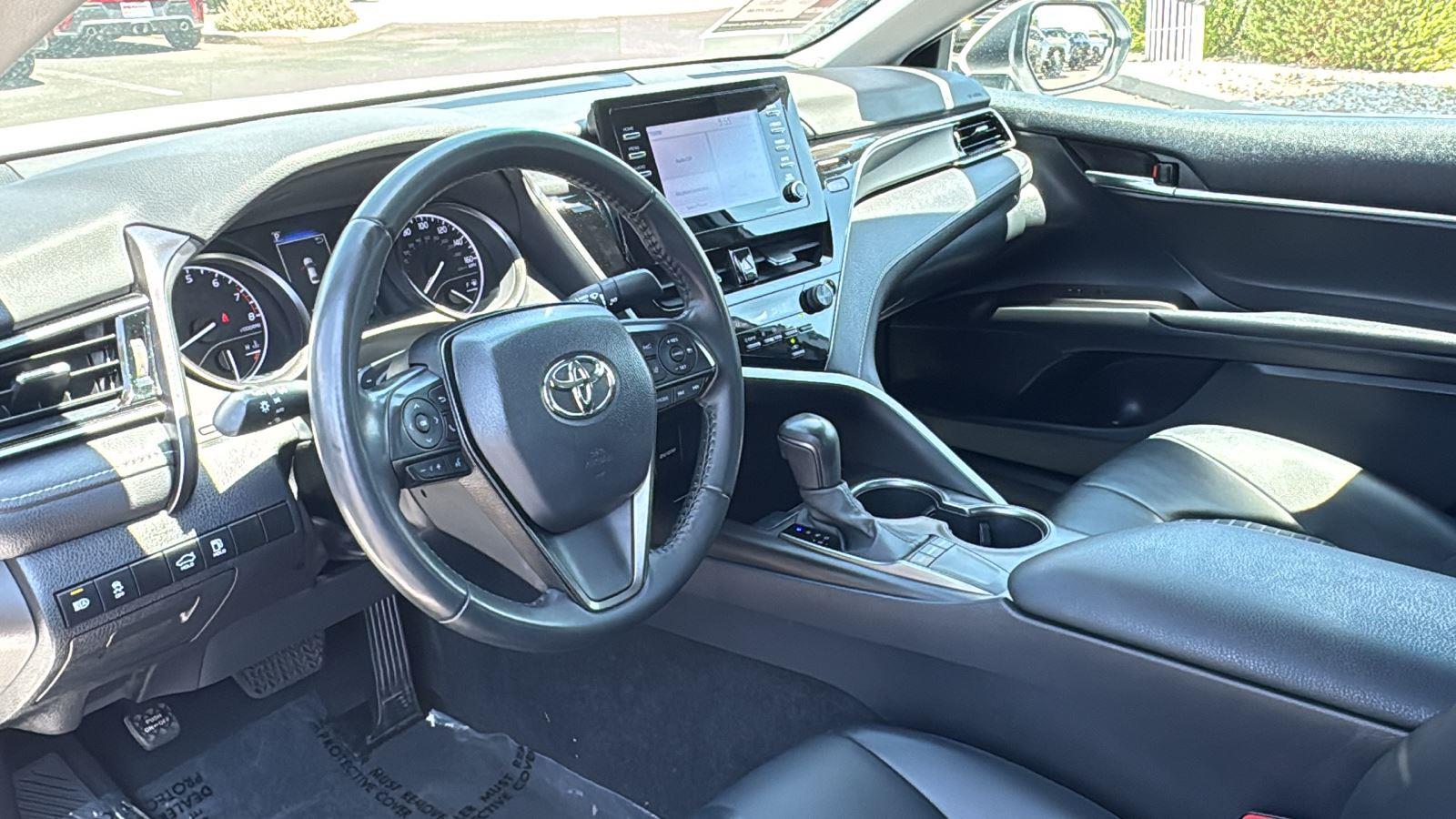 2023 Toyota Camry SE photo 22