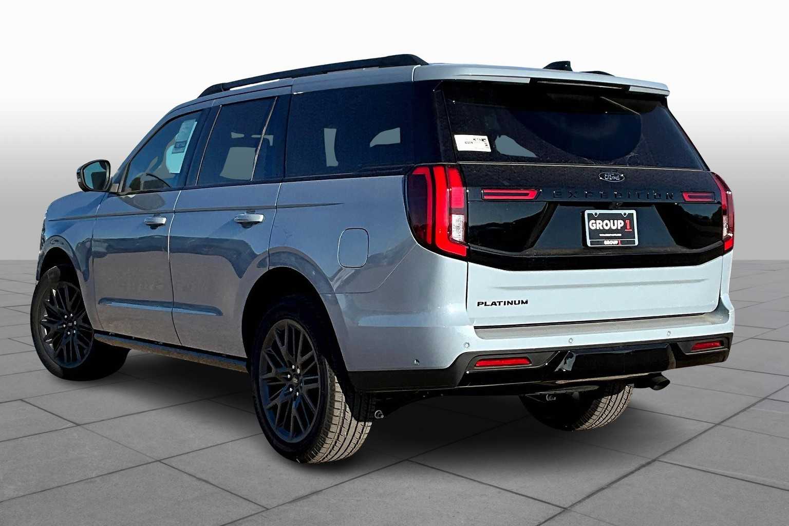2025 Ford Expedition Platinum photo 12