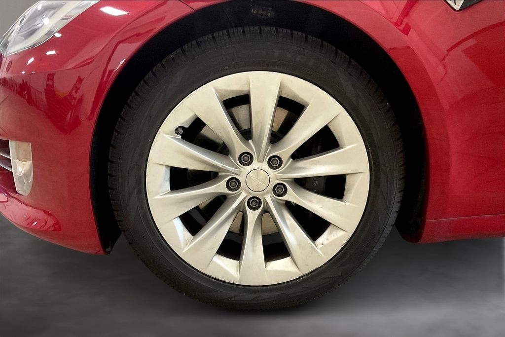 2016 Tesla Model S 75D photo 8