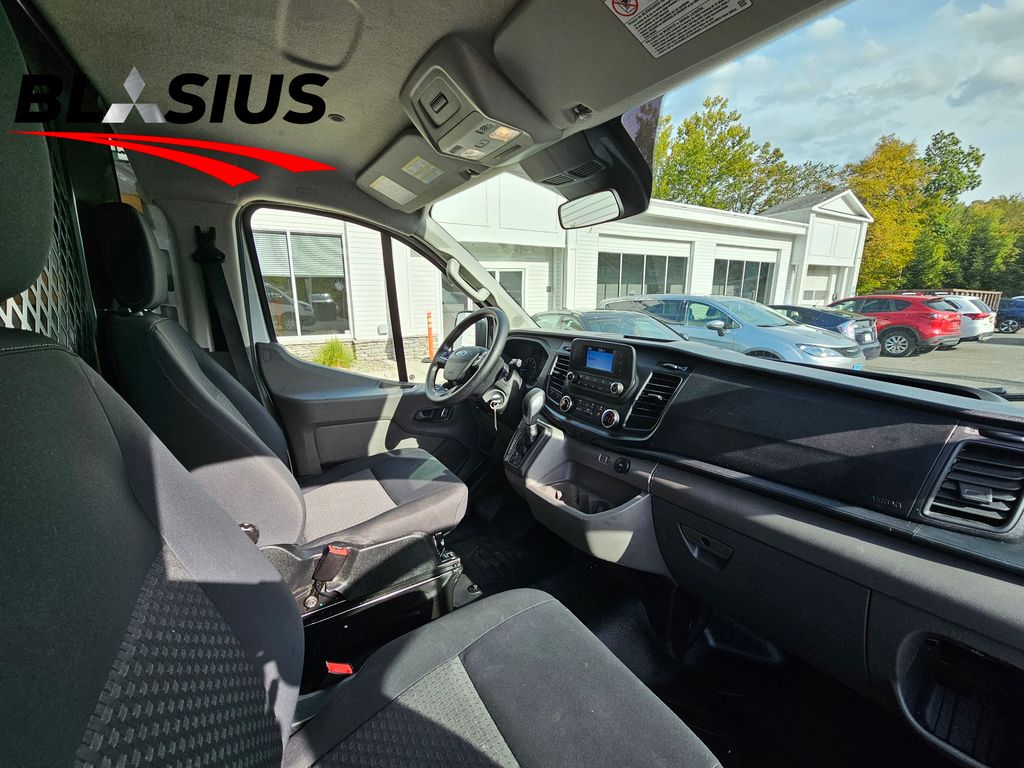2024 Ford Transit photo 10