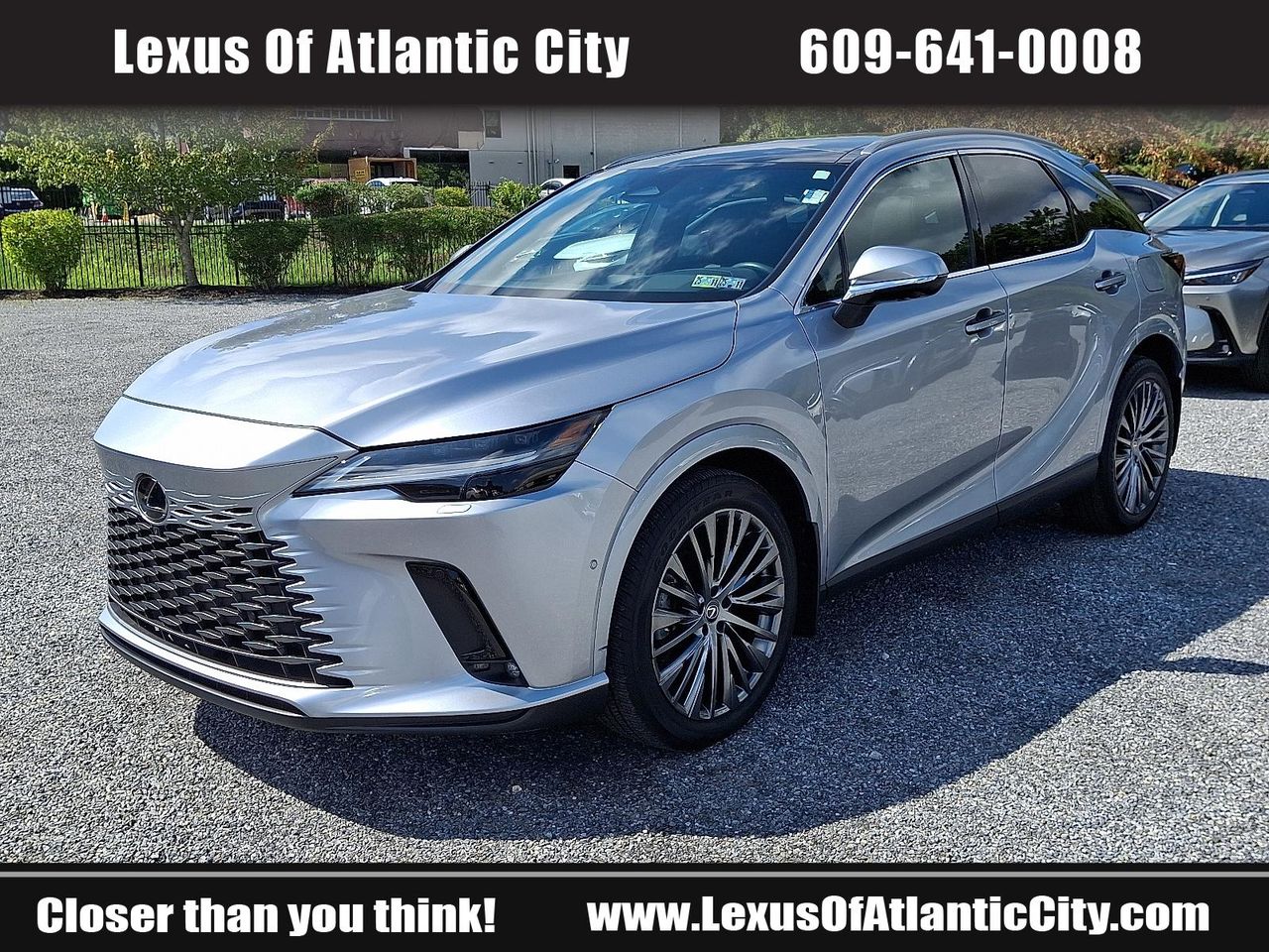 2024 Lexus RX 350 Luxury photo 3