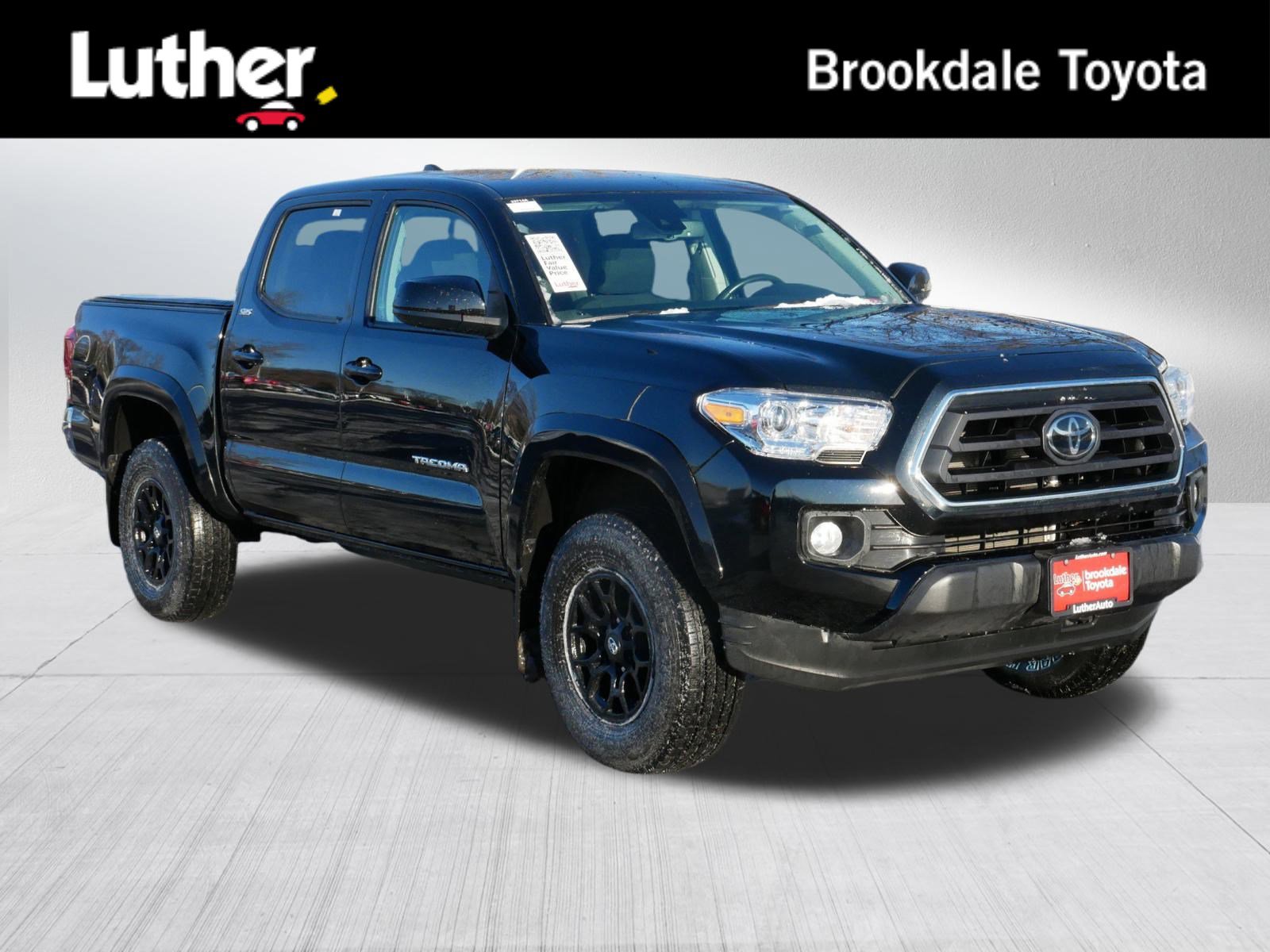 2021 Toyota Tacoma SR5's photo