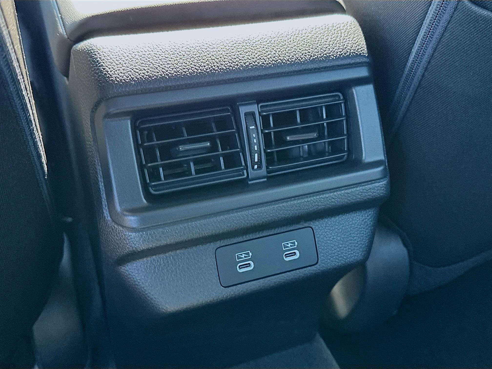 2025 Honda Accord LX photo 17