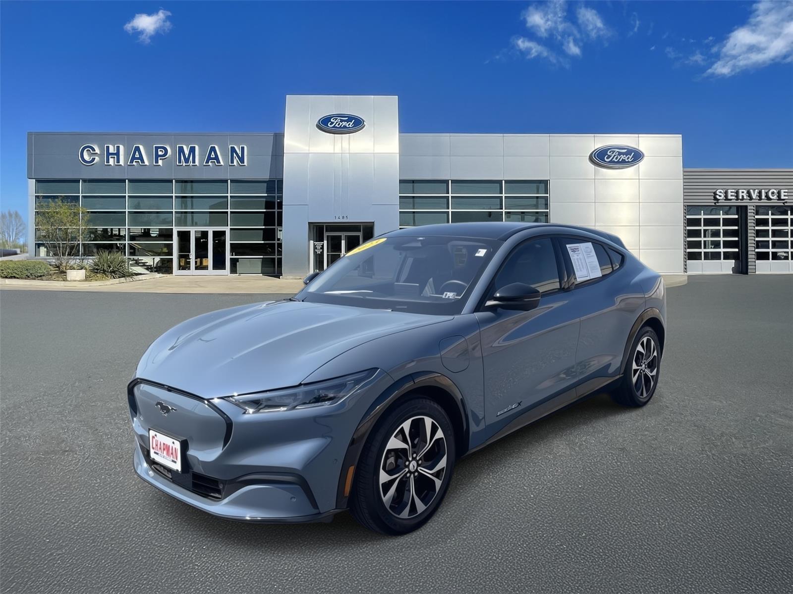 2023 Ford Mustang Mach-E Premium photo 3