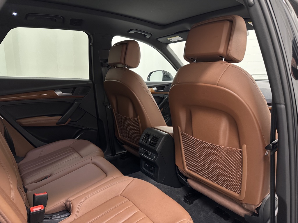 2022 Audi Q5 45 S line Premium Plus photo 19