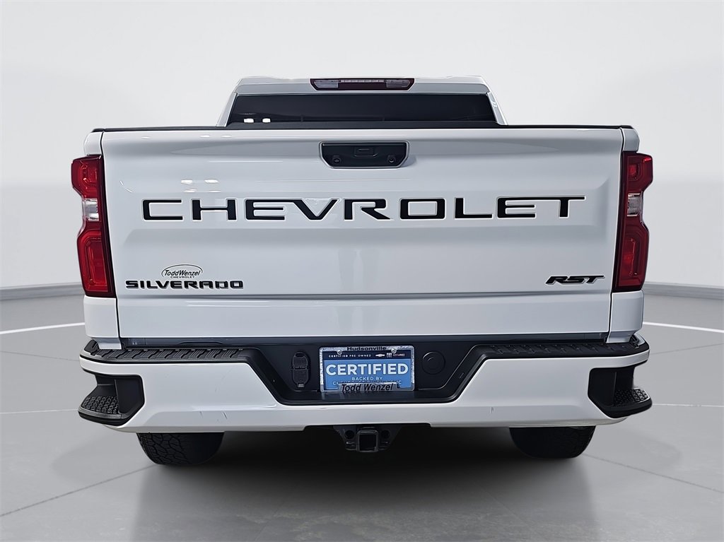 2023 Chevrolet Silverado 1500 RST photo 4